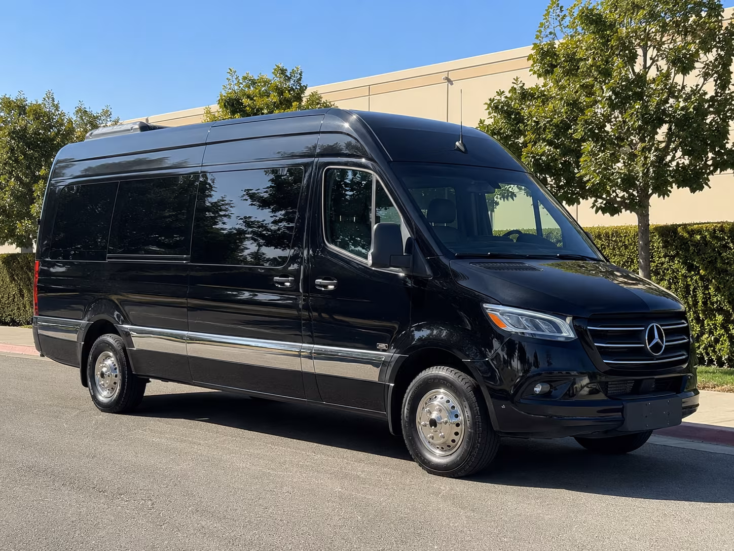 Salt Lake City Wedding Transportation & Shuttle Service